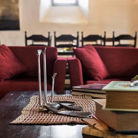 Caliborna Фасния